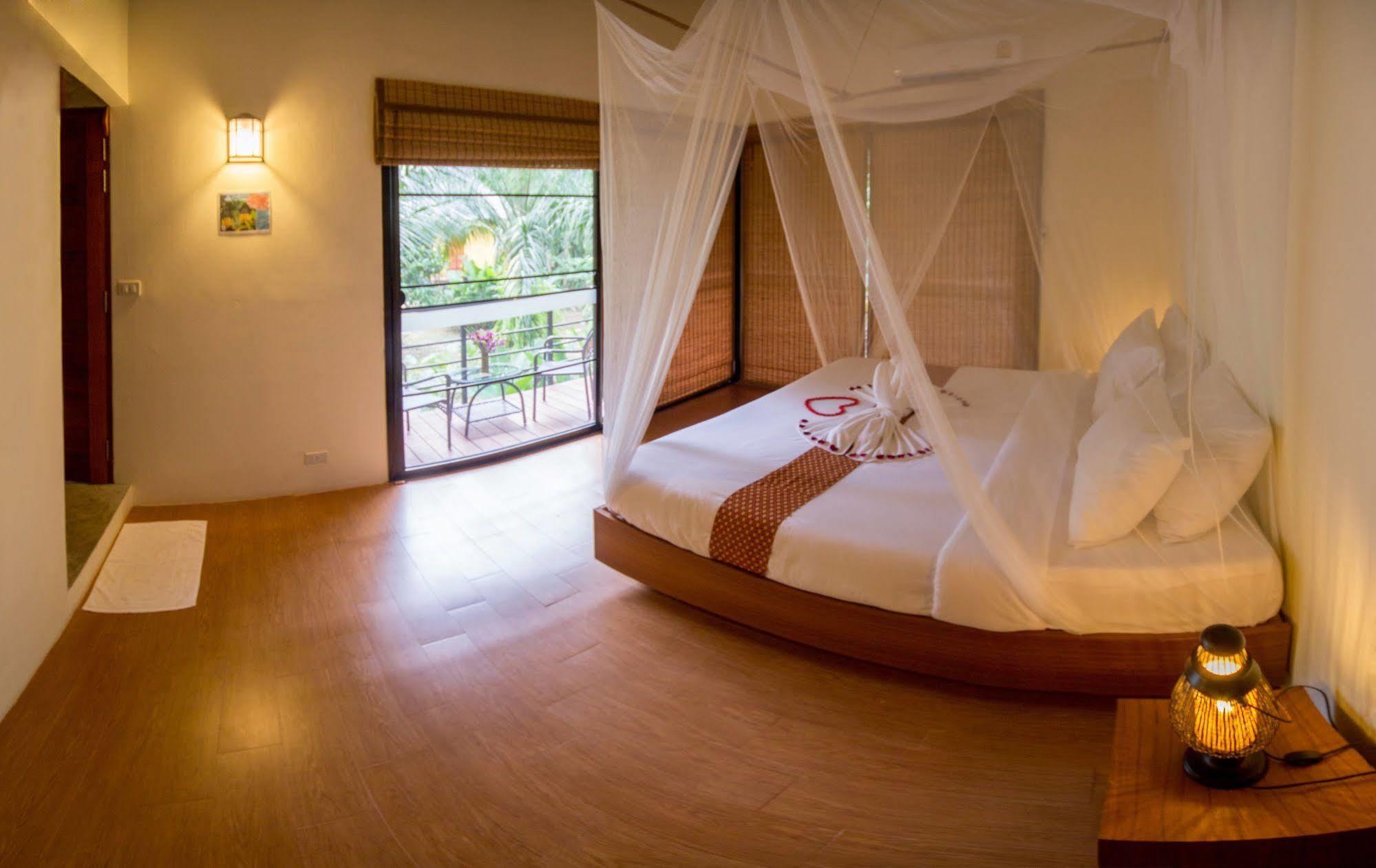 Anurak Community Lodge - Sha Plus Khao Sok National Park Kültér fotó